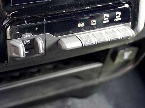 New 2026 RAM 2500 Tradesman AWD/4WD image 17