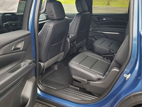 New 2026 Chevrolet Traverse LT w/ Driver Confidence Package AWD/4WD image 26
