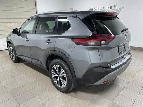 Used 2021 Nissan Rogue SV AWD/4WD image 4