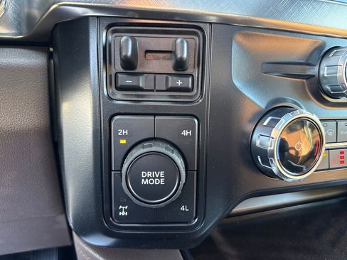 New 2025 Ford F350 King Ranch w/ Chrome Package image 33