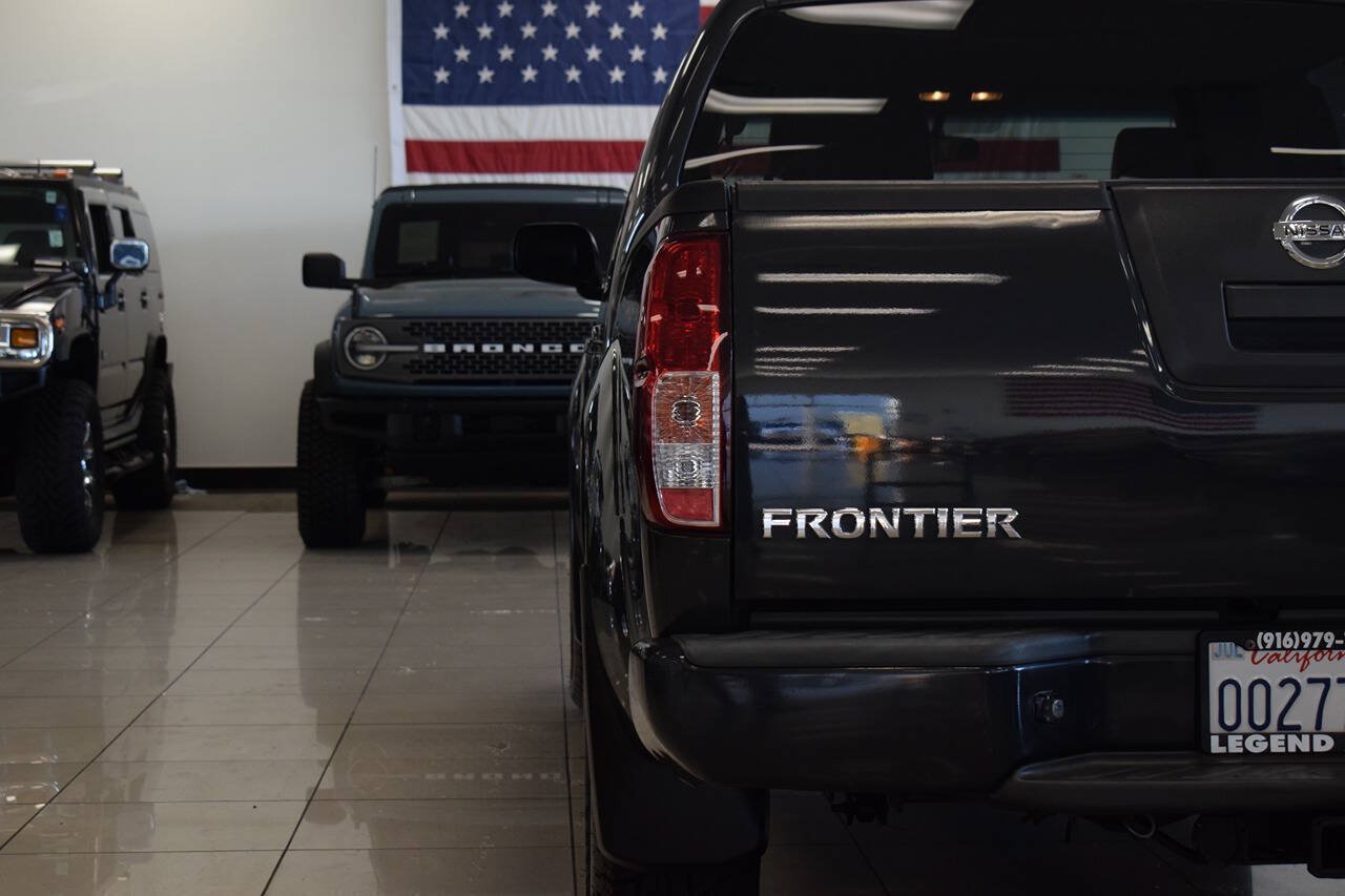 Used 2010 Nissan Frontier PRO-4X w/ Pro-4x Value Truck Pkg AWD/4WD image 17