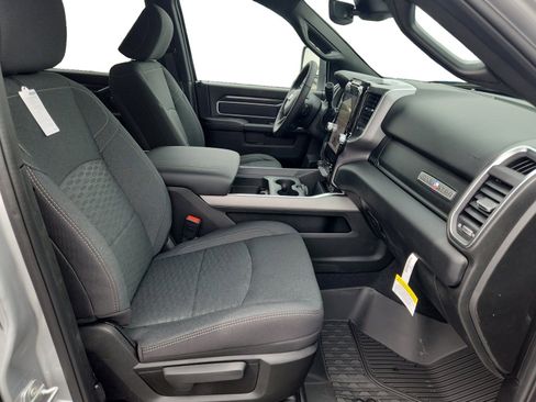 New 2026 RAM 2500 Big Horn AWD/4WD image 14