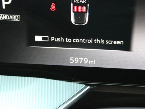 Used 2025 Nissan Murano SL image 12