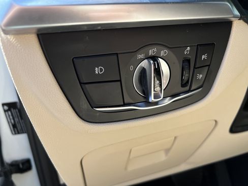 Used 2021 BMW X3 xDrive30i w/ Convenience Package image 37