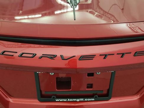 Used 2025 Chevrolet Corvette Stingray Coupe w/ 1LT image 31