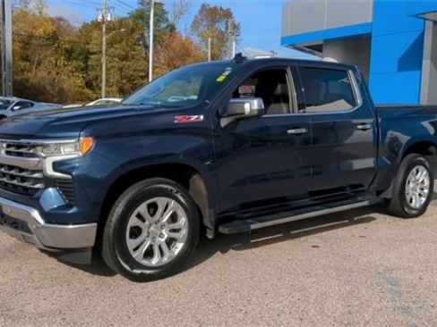 Certified 2022 Chevrolet Silverado 1500 LTZ w/ LTZ Premium Package image 4