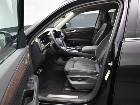 New 2026 Volkswagen Atlas SEL Premium R-Line image 9