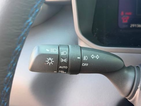 Used 2025 Toyota Sequoia Platinum AWD/4WD image 20
