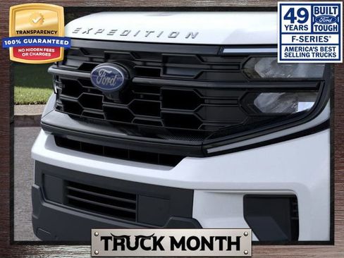 New 2026 Ford Expedition Active image 17