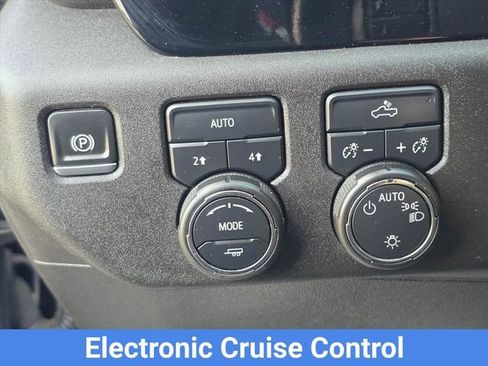 Certified 2025 Chevrolet Silverado 1500 LT image 31