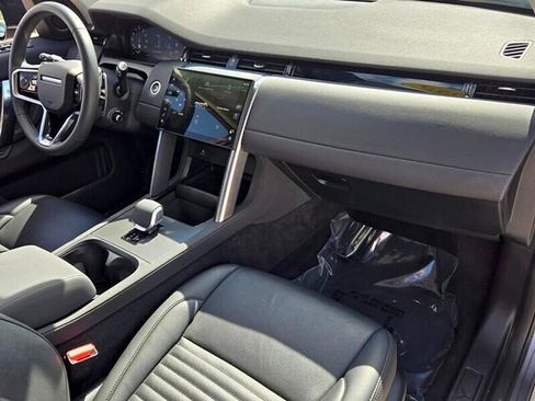 Used 2025 Land Rover Discovery Sport S AWD/4WD image 18