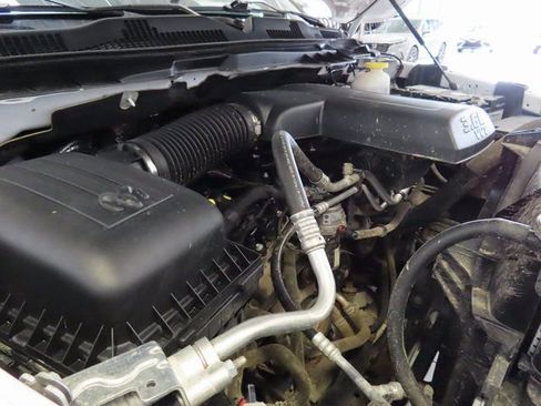 Used 2023 RAM 1500 Classic Warlock image 32