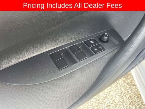Used 2023 Toyota Corolla LE FWD image 18