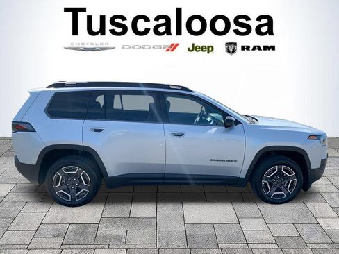 New 2026 Jeep Cherokee Laredo AWD/4WD image 8