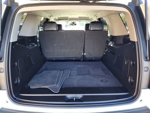 Used 2019 Chevrolet Tahoe LS image 13