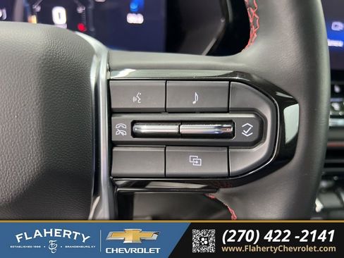 Used 2024 Chevrolet Colorado Z71 w/ Z71 Convenience Package 2 image 24
