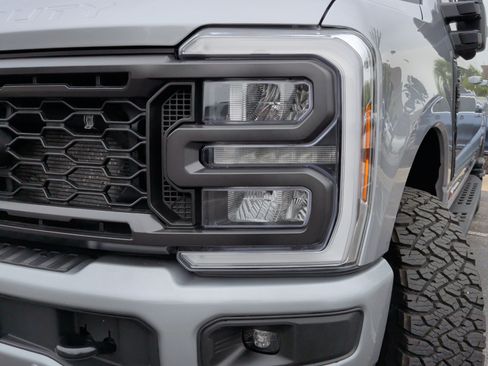 Used 2024 Ford F250 Lariat w/ Lariat Ultimate Package AWD/4WD image 3