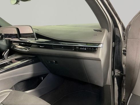 Used 2024 Cadillac Escalade ESV Sport AWD/4WD image 27