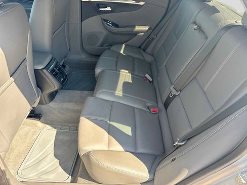 Used 2019 Chevrolet Impala LT w/ Sunroof and Spoiler Package FWD image 19