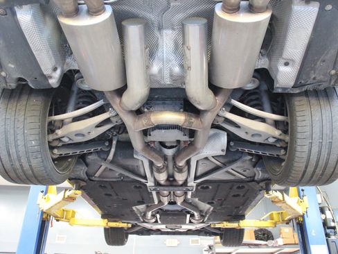 Used 2013 BMW M3 Convertible image 97