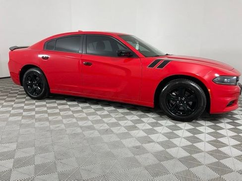 Used 2023 Dodge Charger SXT RWD image 11