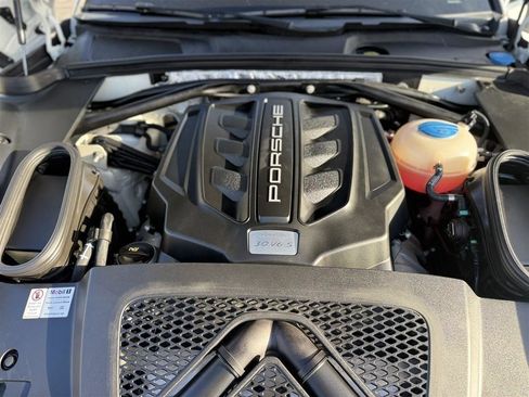 Used 2017 Porsche Macan S AWD/4WD image 32