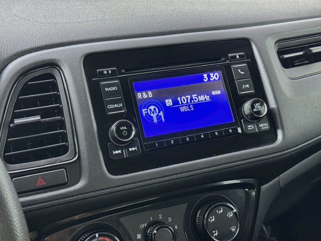 Used 2018 Honda HR-V LX image 17