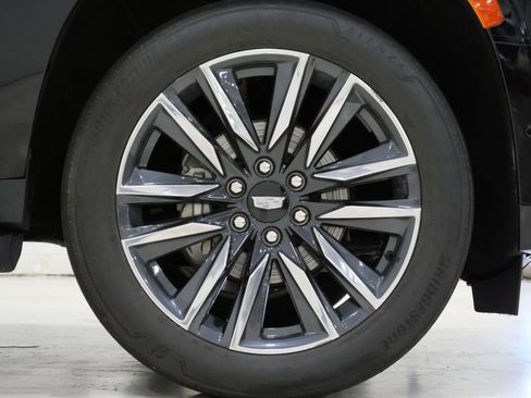 Used 2023 Cadillac Escalade Sport AWD/4WD image 9