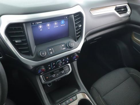 Used 2021 GMC Acadia SLE w/ Driver Convenience Package image 25