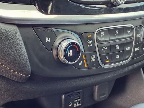 Used 2024 Chevrolet Traverse Premier w/ Redline Edition image 5