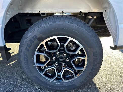 Certified 2022 Ford F150 XLT w/ Equipment Group 302A High image 14