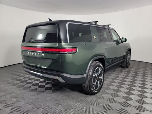 Used 2024 Rivian R1S Adventure AWD/4WD image 5