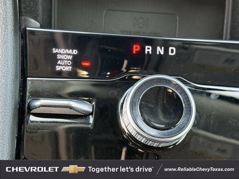 Used 2022 Jeep Grand Cherokee Limited w/ Luxury Tech Group II AWD/4WD image 19