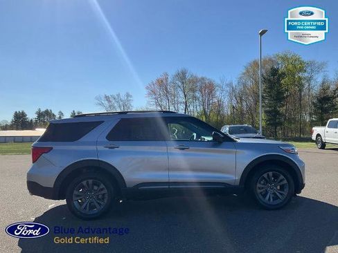 Certified 2023 Ford Explorer XLT w/ Equipment Group 202A AWD/4WD image 18