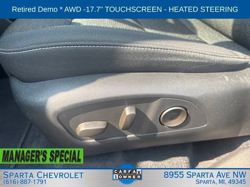 Used 2025 Chevrolet Traverse LT AWD/4WD image 14
