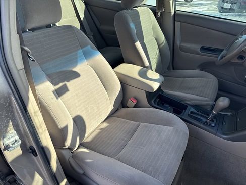 Used 2006 Toyota Camry LE image 14