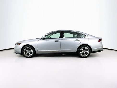 Used 2023 Honda Accord EX image 4