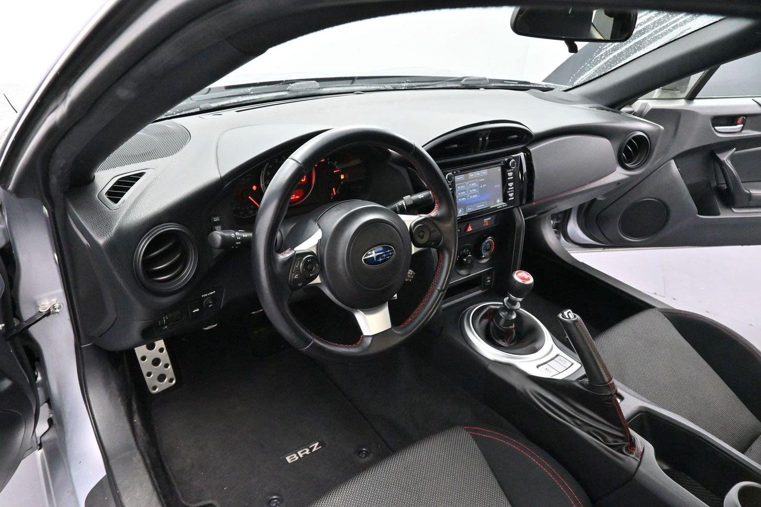 Used 2018 Subaru BRZ Premium RWD image 12