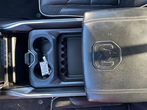 Used 2025 RAM 1500 Laramie image 30