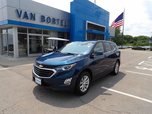 Certified 2020 Chevrolet Equinox LT w/ Driver Convenience Package AWD/4WD image 1