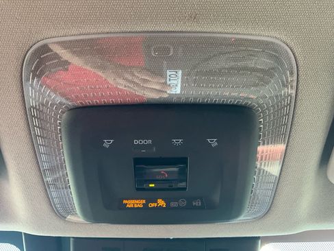 Used 2024 Toyota Prius Prime Premium w/ Advanced Technology Package FWD image 21