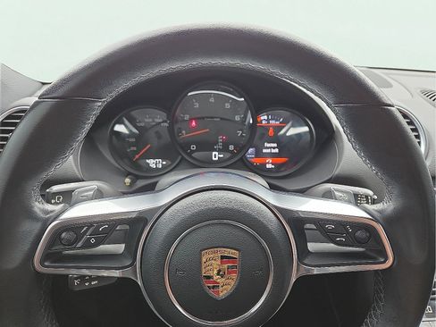 Used 2019 Porsche 718 Cayman image 24