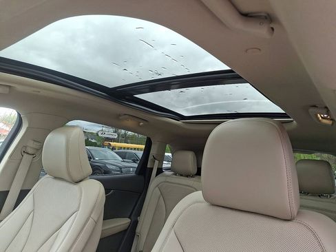 Certified 2023 Lincoln Nautilus Reserve AWD/4WD image 14