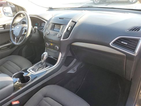 Used 2017 Ford Edge SEL image 26