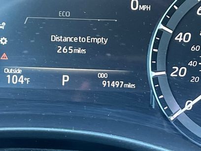 Used 2021 Toyota Highlander XLE