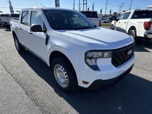 New 2026 Ford Maverick XL image 3