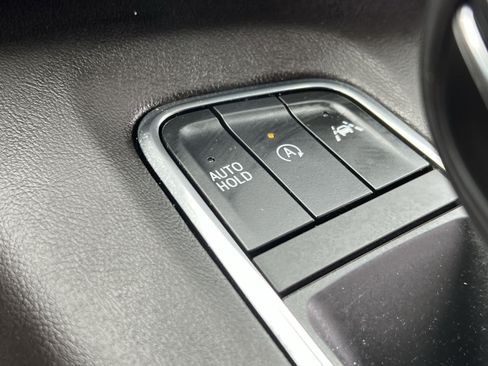 Used 2024 Cadillac Escalade Sport w/ LPO, ONYX Package AWD/4WD image 40