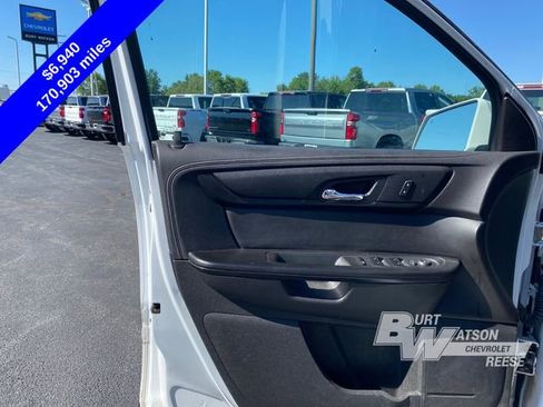Used 2017 Chevrolet Traverse LT AWD/4WD image 12