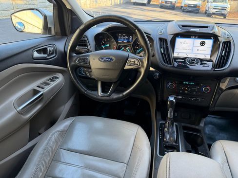 Used 2017 Ford Escape Titanium AWD/4WD image 14