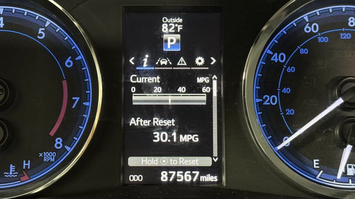Used 2019 Toyota Corolla SE FWD image 19